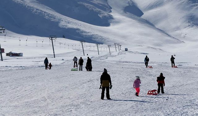 Van’daki Abalı Kayak Merkezi’nde kayak sezonu açıldı mı?