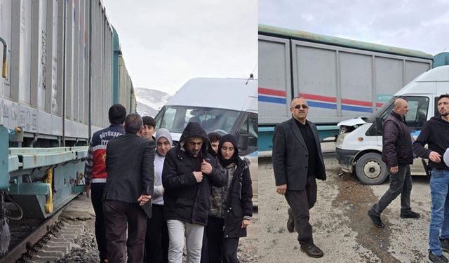 Van’da faciadan dönüldü! Tren okul servisine çarptı