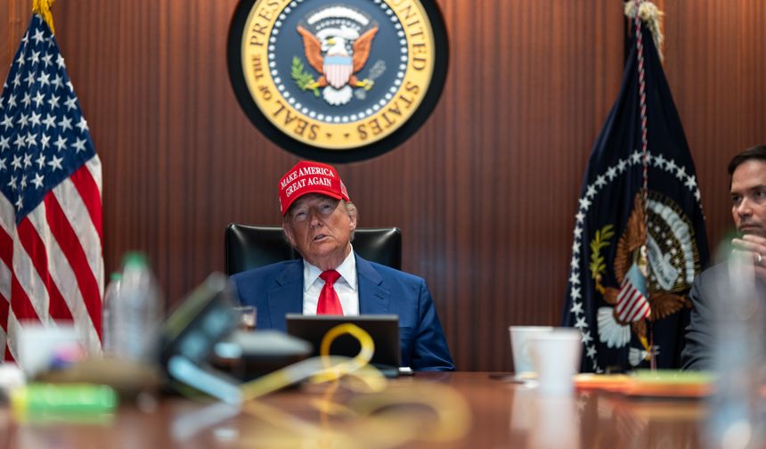 Trump'tan ateşkes açıklaması: İsrail-İran arasında ateşkese varıldı