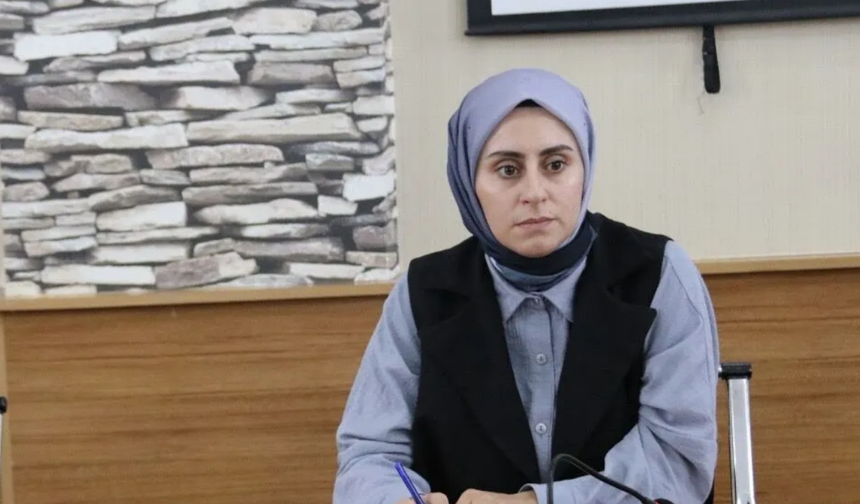 Edremit Belediye Eş Başkanı Rabia Başak Koç Kimdir?