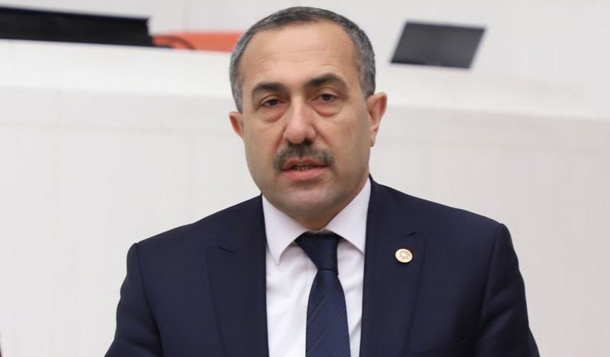 Abdulahat Arvas Kimdir?