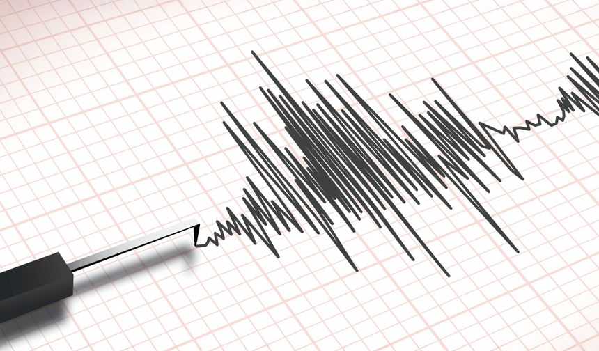 Adana'da deprem! Bakan Yerlikaya'dan açıklama