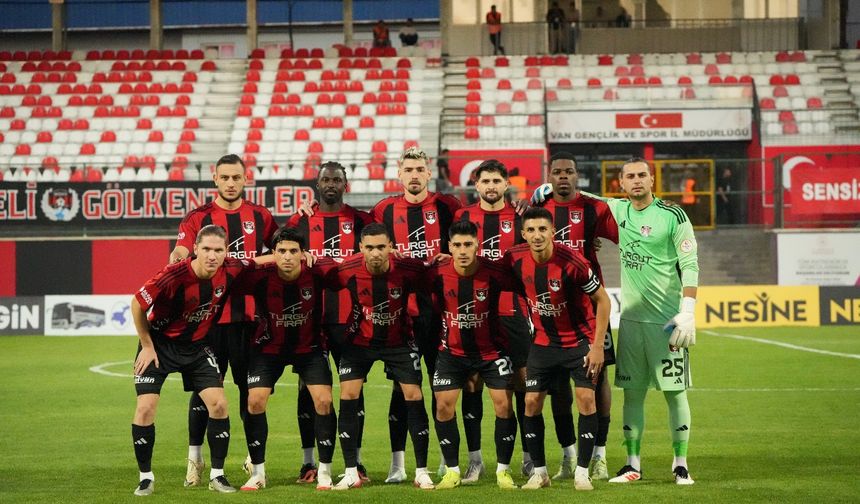 Vanspor - Esenler Erokspor maçından kareler