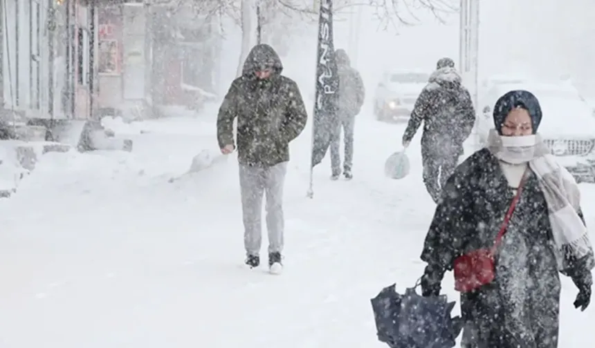 Van için sarı kod uyarısı verildi: Kuvvetli yağışlara dikkat!