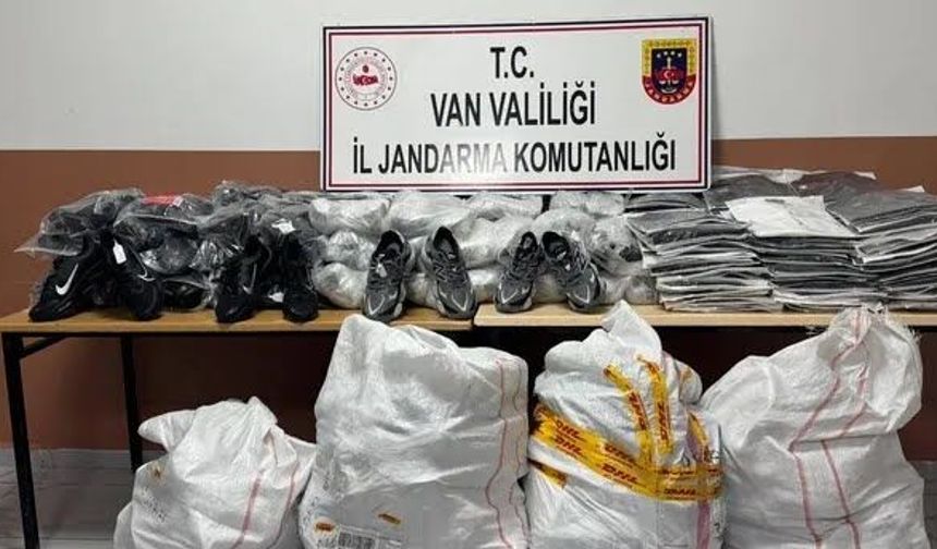 Van’da jandarmadan kaçakçılık operasyonu
