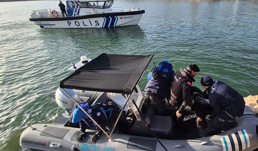 Van Gölü’nde kaybolan gençten acı haber