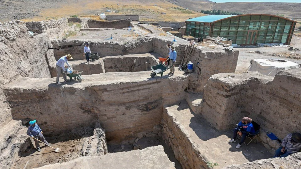 Van Tekstilkent'te Yangın Paniği (7)