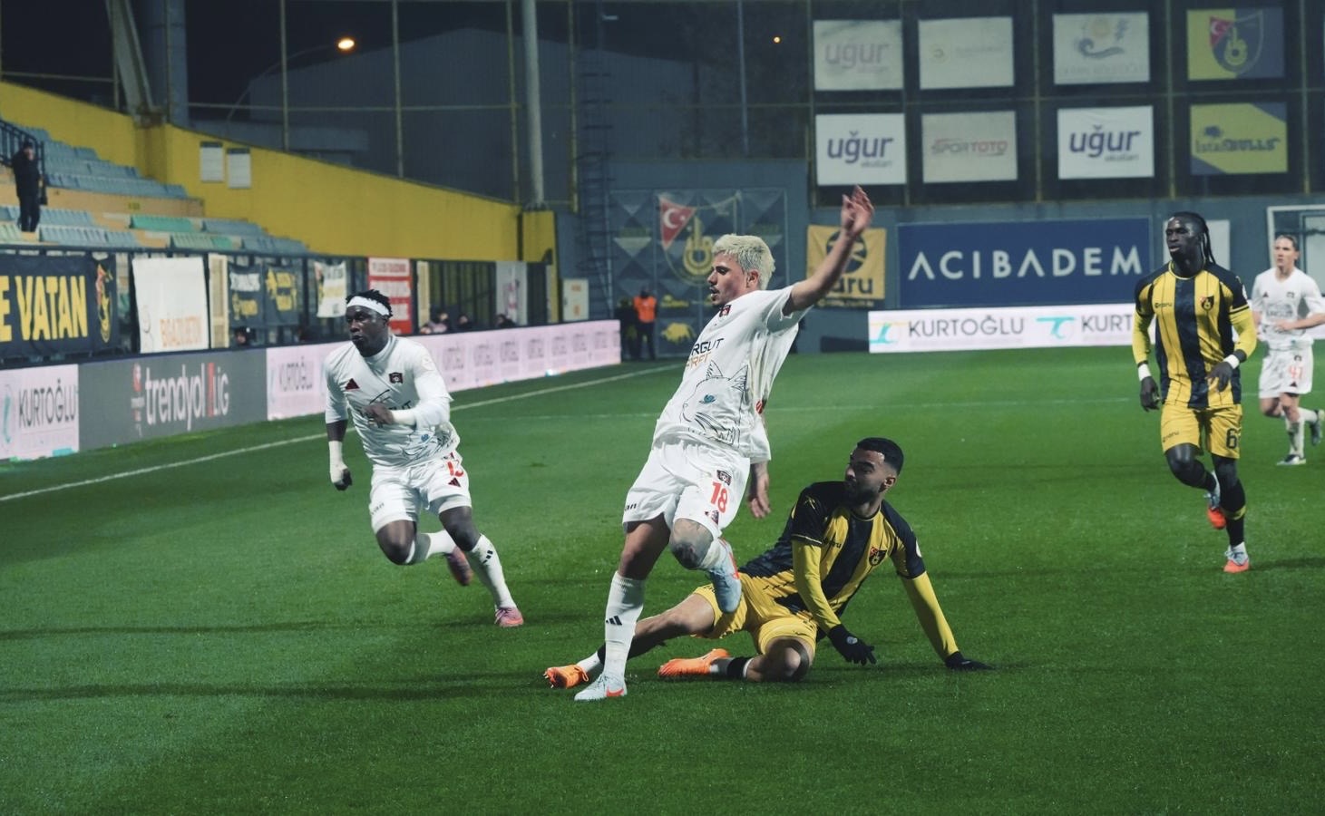 B863B6Ff Bd1F 4Ab1 8066 663Ff4138E70