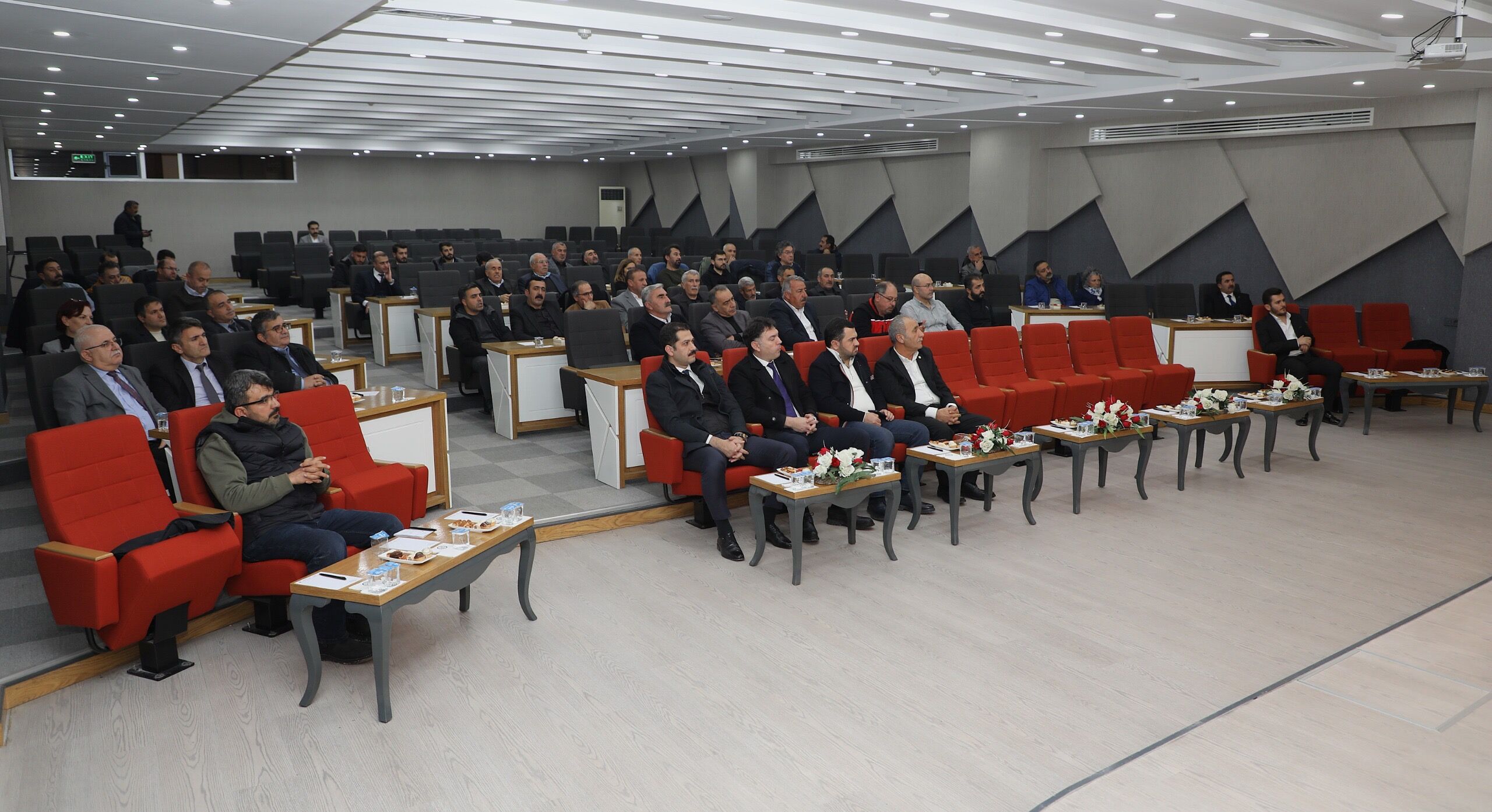 Bf942F44 772C 4F81 A82E 5B37E07771D1